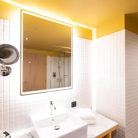 Kopster Paris Ouest Colombes فندق