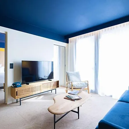 Kopster Paris Ouest Colombes Отель 4*