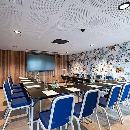 Kopster Paris Ouest Colombes فندق 4*